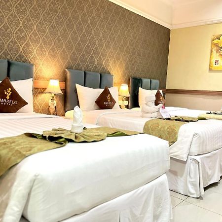Amarelo Hotel Solo Kültér fotó