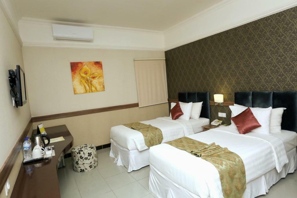 Amarelo Hotel Solo Kültér fotó